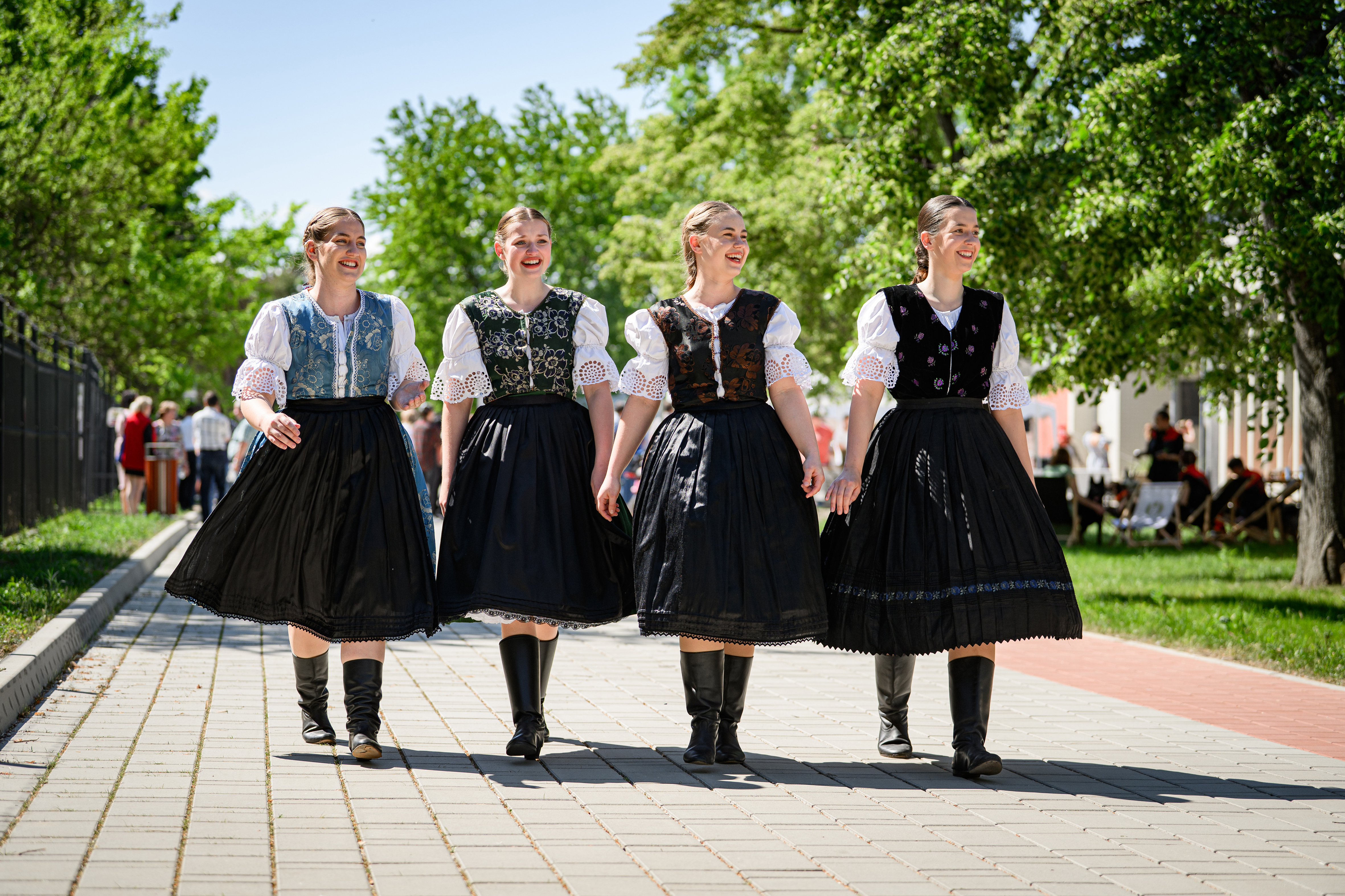 Stavanie maja_26-167.jpg